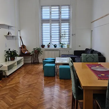 3 In Centre * Sarajevo