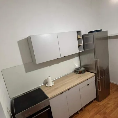 Apartment 3 In Centre
