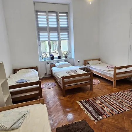 3 In Centre * Sarajevo